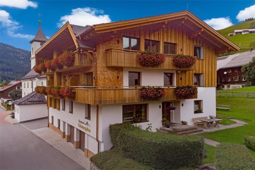 Alpenjuwel Rohnenspitze Otel Zöblen Dış mekan fotoğraf
